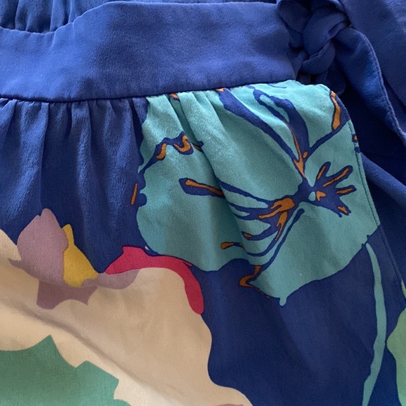 tibi Colorful Floral Silk Wrap Blouse๐๐๐ - Picture 6 of 10